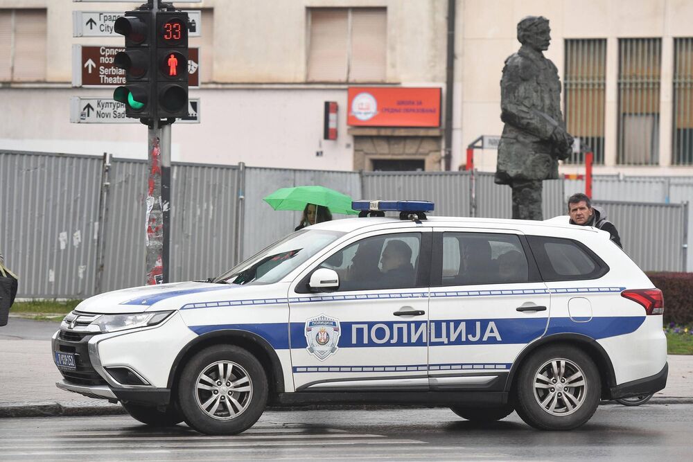 policija, Policijski auto, srpska policija