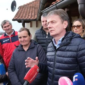 SRBIJA BRINE O SVAKOM SELU! Glišić lično saslušao meštane Zeoka i njihove probleme - ovo je prioritet broj jedan!