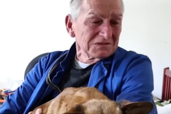 Ivica (74) svojom pričom rasplakao ceo region! Svakodnevno brine o svom bolesnom psu: "Ne želim da ga uspavam"