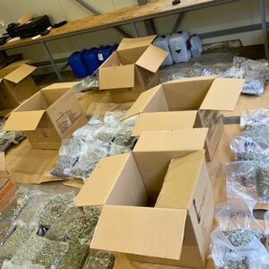 KRIO U KAMIONU 90 KILOGRAMA DROGE: Policija uhapsila dilera iz Ivanjice u Šidu (FOTO)