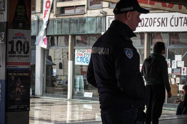 Pripadnici UKP-a ušli na Filozofski fakultet! Ispituju smrt devojke koja je skočila sa zgrade!