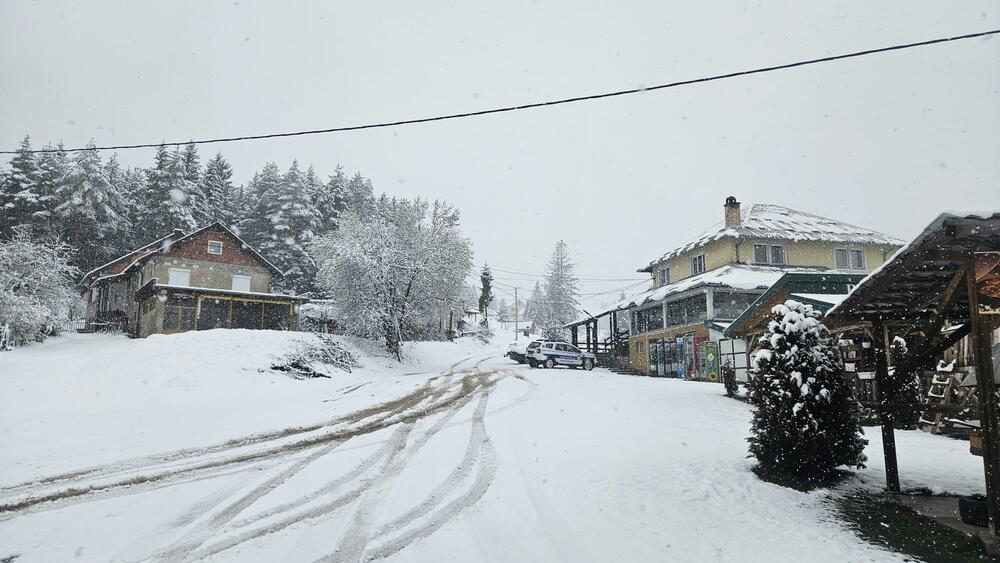 Sneg zavejao Srbiju 27. marta 2026. godine