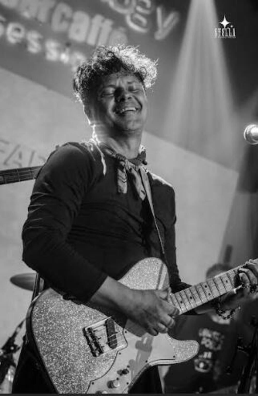 Da li ste spremni za spektakl? Legendarni bend Regina slavi 35 godina postojanja pred novosadskom publikom