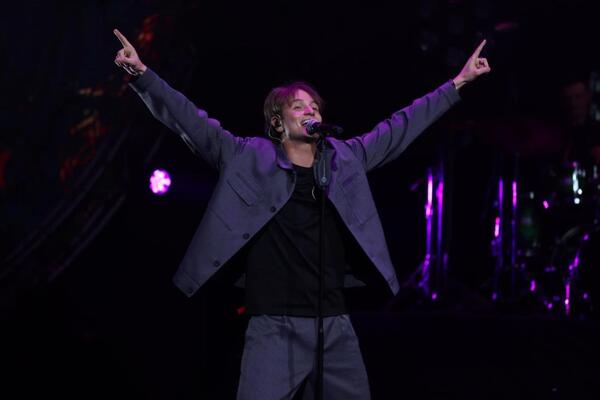 "OD VAS SAMO ŽELIM DA...": Mladi Jakov se obratio SRBIJI! Usred Beograda poslao NIKAD JAČU PORUKU