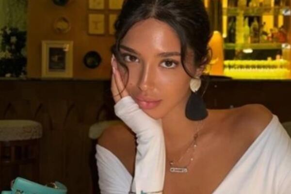 NAPUSTILA DOM OD 900 KVADRATA! Ćerka Harisa Džinovića glavna tema - dramatičnim gestom sve zamenila!