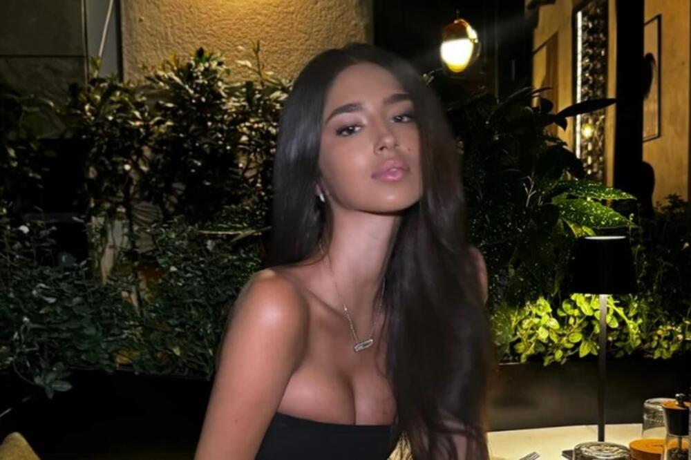 ĐINA DŽINOVIĆ ŠOKIRALA USRED MONAKA Pa zar ovo da uradi na MAMINOJ SVADBI?! Melini je sigurno SKOČIO PRITISAK!