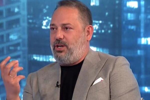 UDARNA VEST! BRANKO BABIĆ IMAO TEŽAK UDES, AUTOMOBIL POTPUNO SMRSKAN NASRED AUTO-PUTA