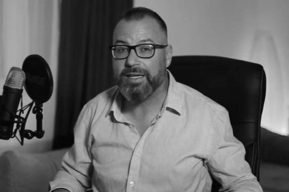 Preminuo pevač koji je sarađivao sa Džejem i Jelenom Karleušom: Od njega se oprostio poznati kolega