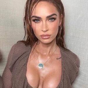 SRBI LUDELI ZA NJOM, A SAD.. Vatrena crnka korecijama menjala LIČNI OPIS, MAJKA DA PROĐE PORED NJE I NE PREPOZNA JE