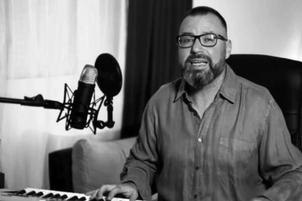 KO JE ZAPRAVO BIO MIŠA STOJIČIĆ? Saradnik JK i Džeja iznenada preminuo, a malo ko znao za OVO - iza sebe ostavio...