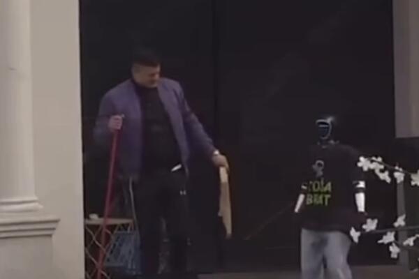 PLAKANJE OD SMEHA! Pogledajte samo kako je Toša nasamario TERZU, orilo se na Pinku - snimak ćete vratiti više puta