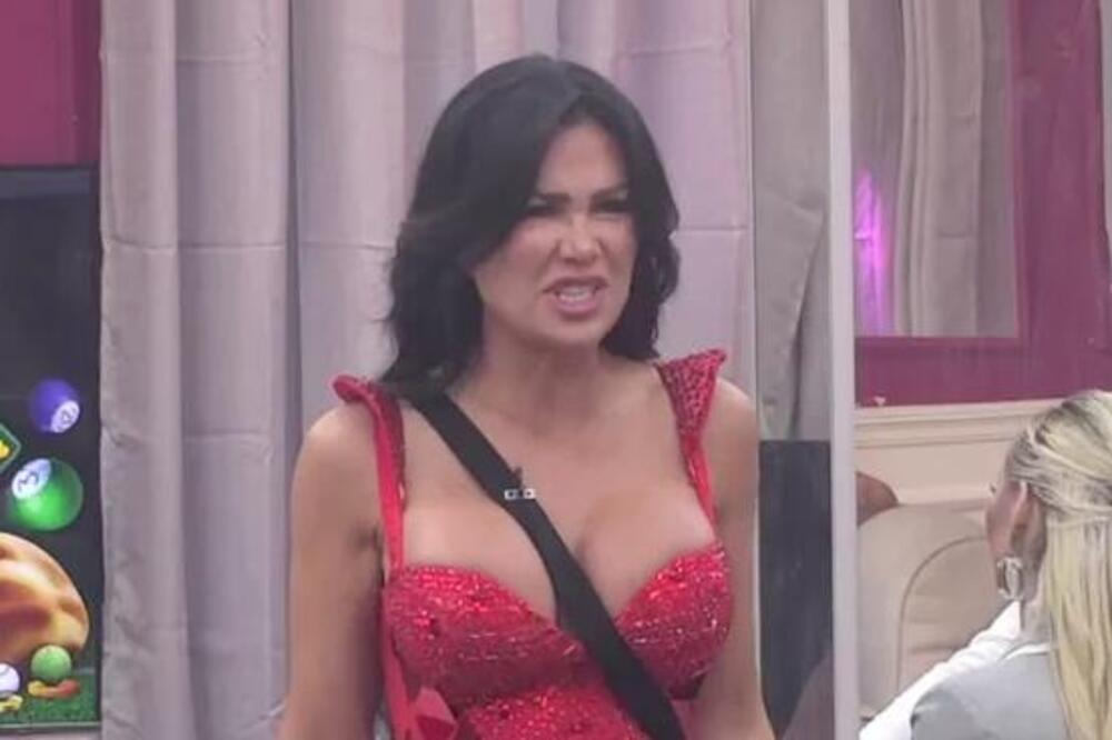 "DAVAO MI JE INJEKCIJE, BILA SAM BILJKA": Ovako je Stanija IZGUBILA ASMINOVU BEBU! Potresni detalji POBAČAJA