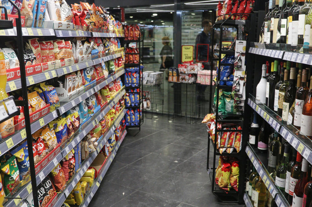 Srbin ušao u market i postavio ovo pitanje prodavcu: Kada je usledio odgovor, momentalno izleteo iz radnje, užas!