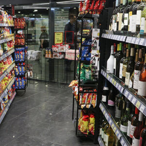 Srbin ušao u market i postavio ovo pitanje prodavcu: Kada je usledio odgovor, momentalno izleteo iz radnje, užas!