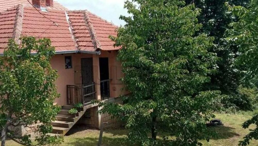 Prodaje se kuća za 38.200 evra 