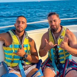 ZGODNI MACAN JE ROĐENI BRAT VODITELJA SA PINKA! Mlađi 7 godina, zategnut kao PRAĆKA, evo čime se bavi Strahinja