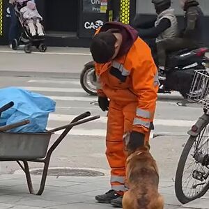 "Tu se vidi ko je čovek" Radnik gradske čistoće u Novom Pazaru iznenadio Srbiju, njegov gest će vas raspametiti