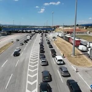 Kolone na izlazu iz Srbije! Kamioni na ovom prelazu čekaju po 8 sati - gužve i na Šidu, Bezdanu i Kelebiji