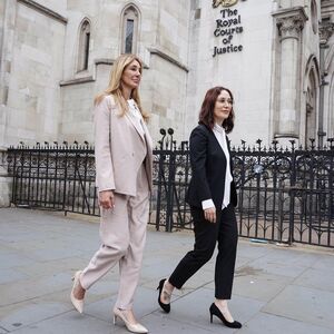 MOĆNICA KAO IZ HOROR FILMA! Direktorka kompanije prisiljavala radnike na intimne odnose s klijentima i saradnici