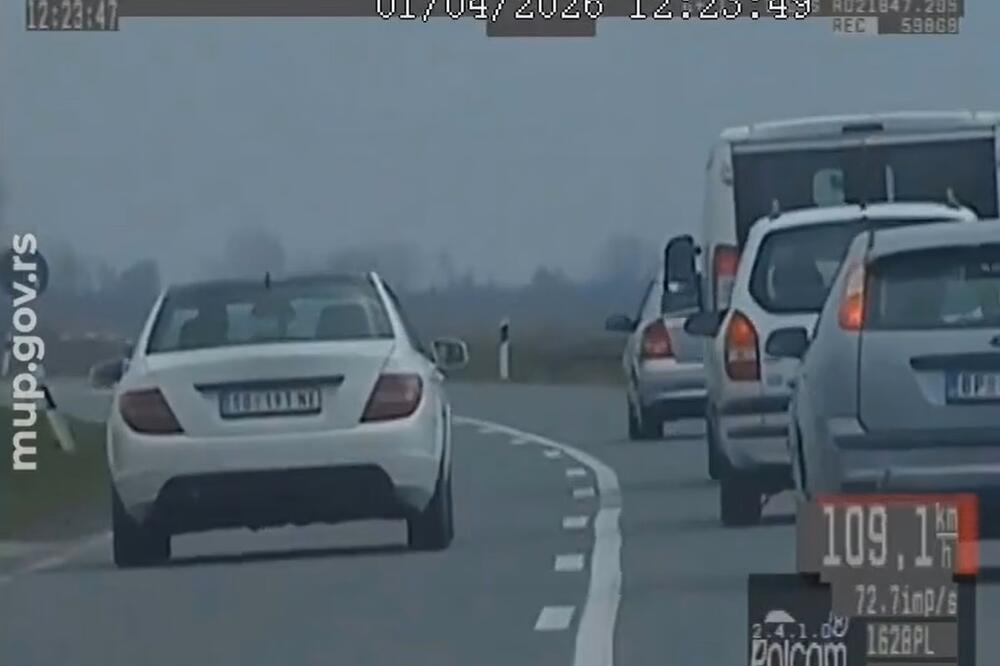 DIVLJAČKA VOŽNJA! Vozač "mercedesa" preticao kolonu preko pune linije i vozio 206 km/h (VIDEO9