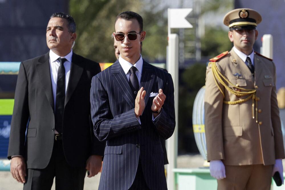 Najpoželjniji neženja na svetu težak 2,5 milijardi dolara: Odbio poljubac moćnika, a majka mu je najveća misterija