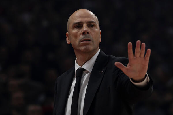 Nasmejani Penjaroja posle rušenja Zvezde: Navijačim me sad barem malo više vole!