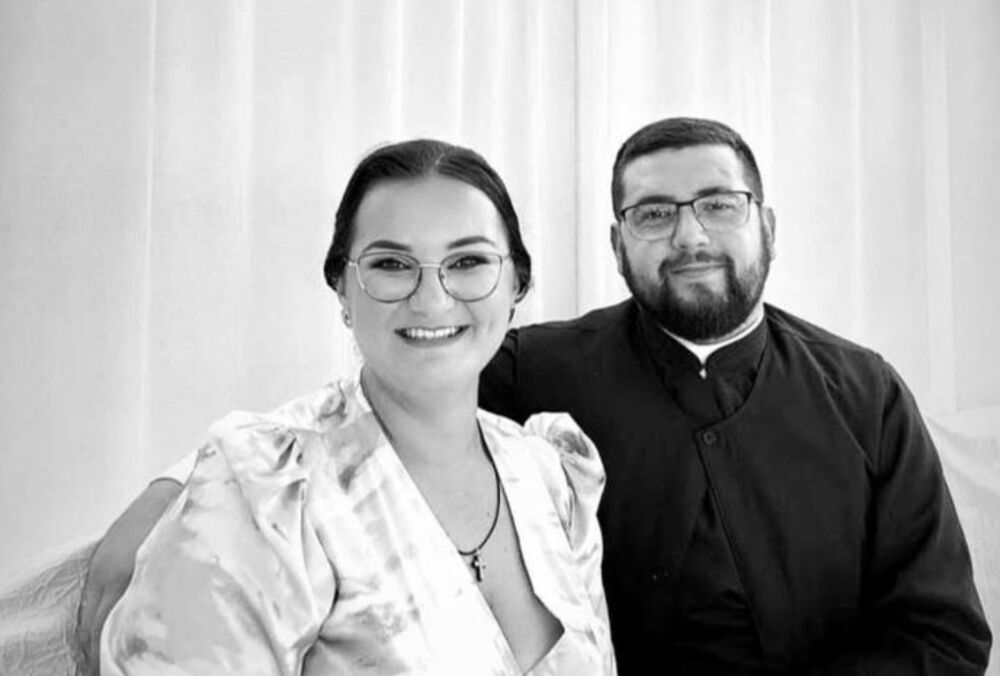 Sveštenik, Popadija