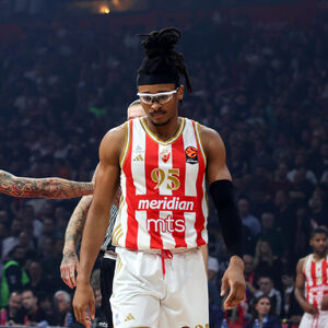 Moneke moli Delije: Nemojte da...