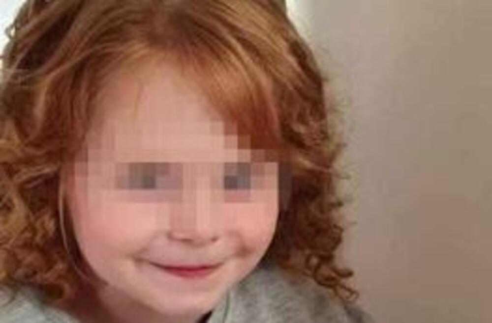 ĆERKA JE NACRTALA KADA JE BILA U IZOLACIJI: Kad je videla OVAJ DETALJ, majka je potpuno ZANEMELA (FOTO)