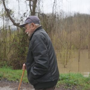 Nivo ove reke u blagom opadanju: Jedan lokalni put skroz poplavljen, a iza meštana besana noć