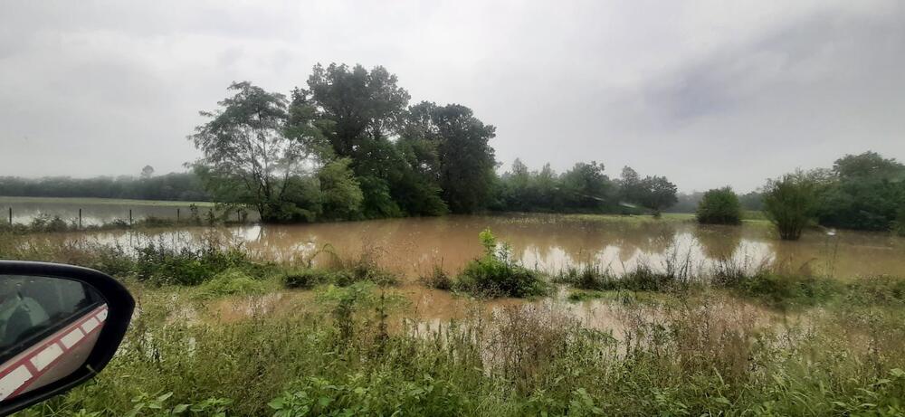 Žutaja se izlila u ovom selu! Alarmantno stanje i u Čačku