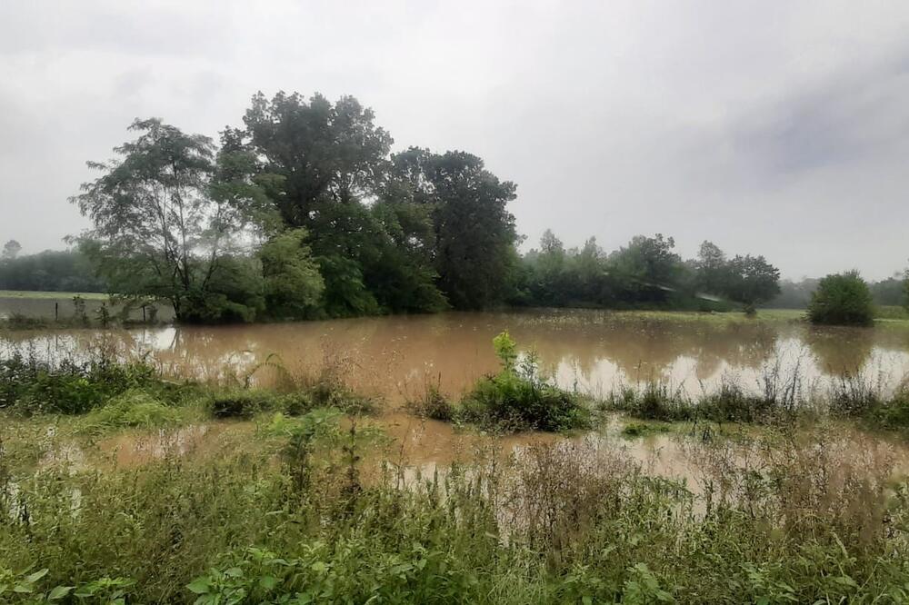 Žutaja se izlila u ovom selu! Alarmantno stanje i u Čačku