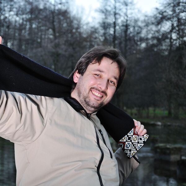 "TATA MI JE SRBIN, A MATI HRVATICA" Momak javno otvorio dušu i uzburkao: "ŠTO SAM STARIJI, SVE VIŠE SHVATAM DA..."