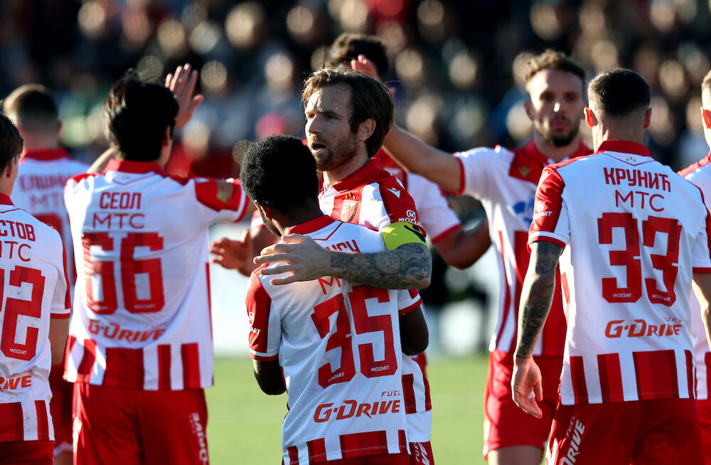 FK Crvena zvezda, Aleksandar Katai, Daglas Ovusu