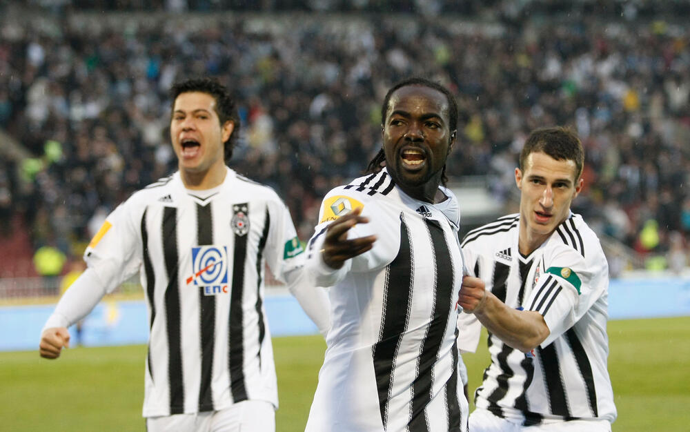 Princ Tejgo se vratio u Humsku (Foto)