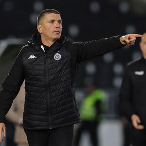 "Frustrirani smo... Tri utakmice ne možemo da damo gol sa igračem više" (Foto)