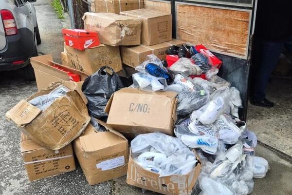 CRNOGORSKA POLICIJA JURILA BMW IZ SRBIJE, VOZAČ NIKAKO NIJE HTEO DA STANE! Kad su ga stigli, imali su šta da vide!