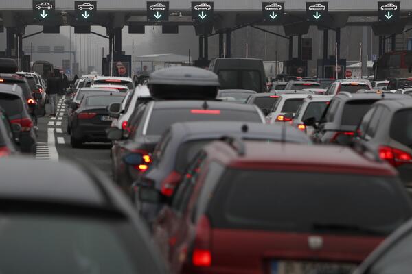 Spremite se za PAKAO na granicama USKRS: "Putevi Srbije" dali važan SAVET kako da izbegnete strašnu gužvu!