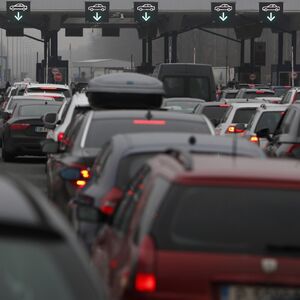 Kolaps kreće u četvrtak uveče, a najgore će biti u subotu: Detalji velike promene koja sledi od Velikog petka!