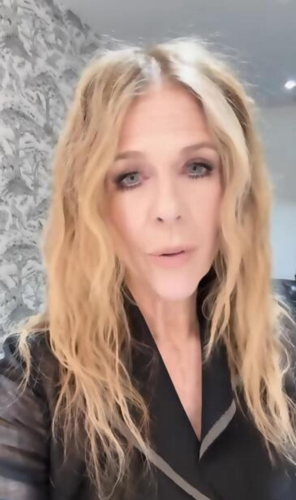 ZBOG NJE ČEKAJU U REDU DA PREĐU U PRAVOSLAVLJE! Javno čestitala SRPSKI PRAZNIK! Grci skočili kao opareni