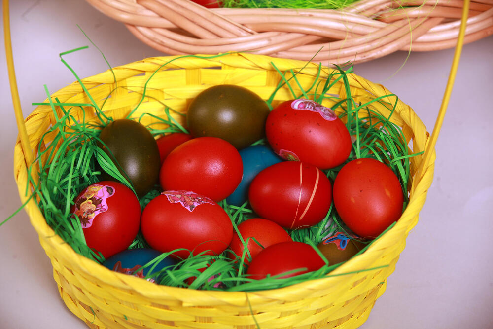 Da li se jaja farbaju na Veliki četvrtak, petak ili subotu? Sveštenik dao jedini ispravan odgovor, ovo morate znati