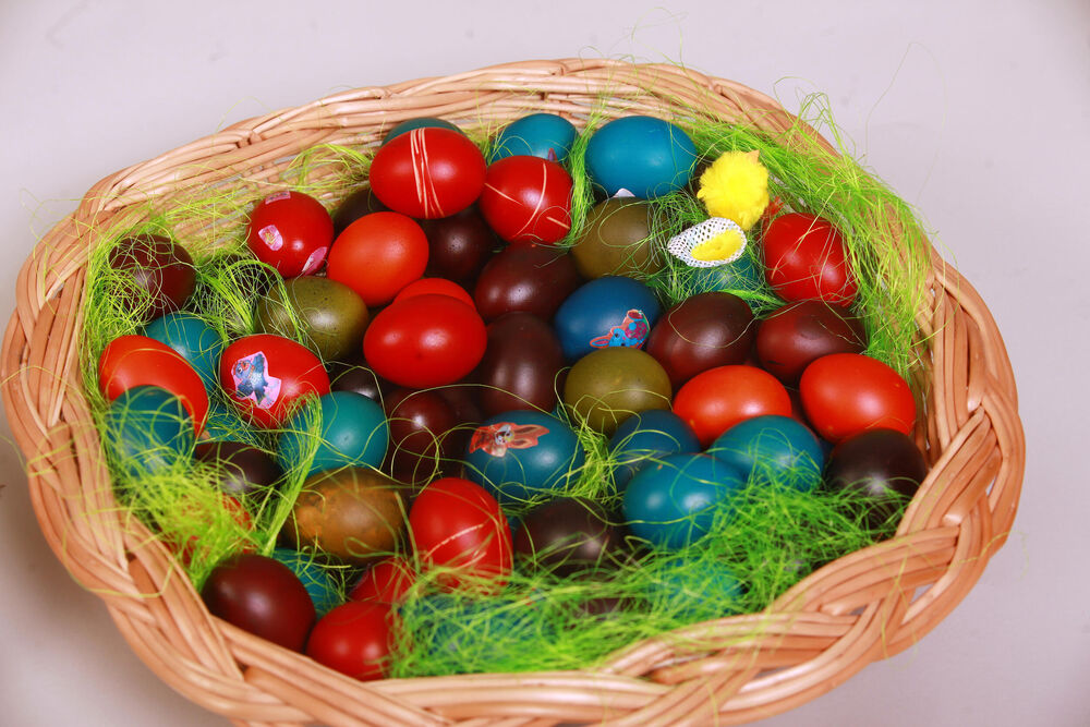 Da li se jaja farbaju na Veliki četvrtak ili Veliki petak?