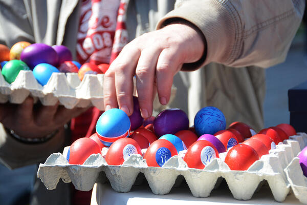 Kako se pravilno kaže, Uskrs ili Vaskrs? Evo šta kaže crkva, a šta misle lingvisti, da se razjasni za sva vremena!