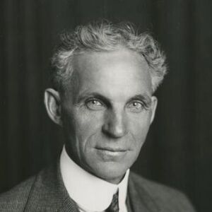 NEMA SRBINA KOJI NE ZNA NJEGOVO IME, A MNOGI NEMAJU POJMA DA JE BIO OKORELI NACISTA! Mračna strana čuvenog moćnika!