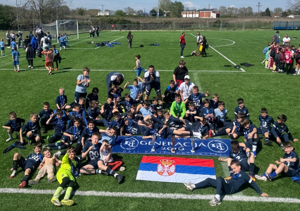 Olympus Football Cup: Imperial se vratio kući sa tri pehara pevajući!