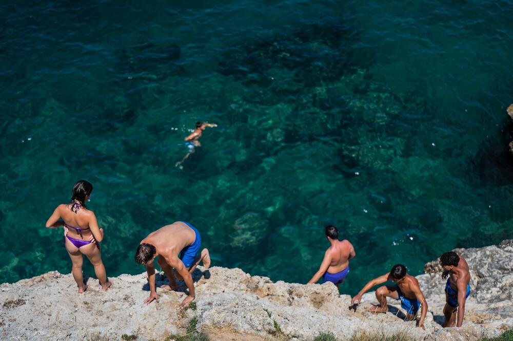 ISTI GIROS, ISTA SOBA, PLAŽA, DOKLE? Top 7 alternativnih letovališta ako vam je Grčka već dosadila, raj na zemlji!