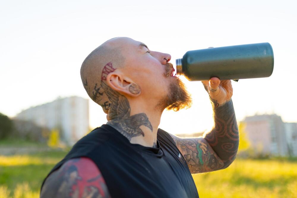 Niste ni svesni šta se dešava ispod kože od teških metala: Naučnici otkrivaju kako tetovaže utiču na imuni sistem!