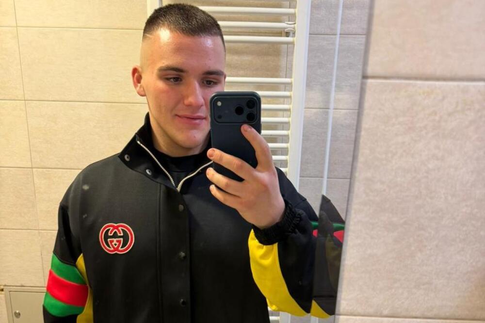 IMA SAMO 21, A VEĆ KRENUO DA MENADŽERIŠE! Brat mu reper, a otac KONTROVERZNA GLAVA! Sad radi ZA OVU PEVAČICU