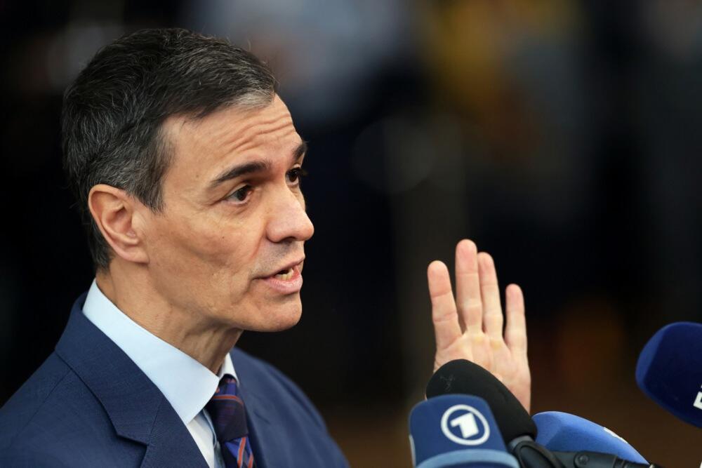 "NJEGOV PREZIR PREMA ŽIVOTU JE NEPODNOŠLJIV" Španski premijer obrisao pod moćnikom, NE PADA MU NA PAMET DA ĆUTI