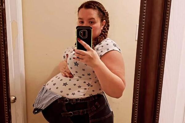 PRISTALA DA IM BUDE SUROGAT MAJKA A ONDA JE USLEDIO PAKAO: Nosila blizance, pa u 27. nedelji trudnoće saznala da...